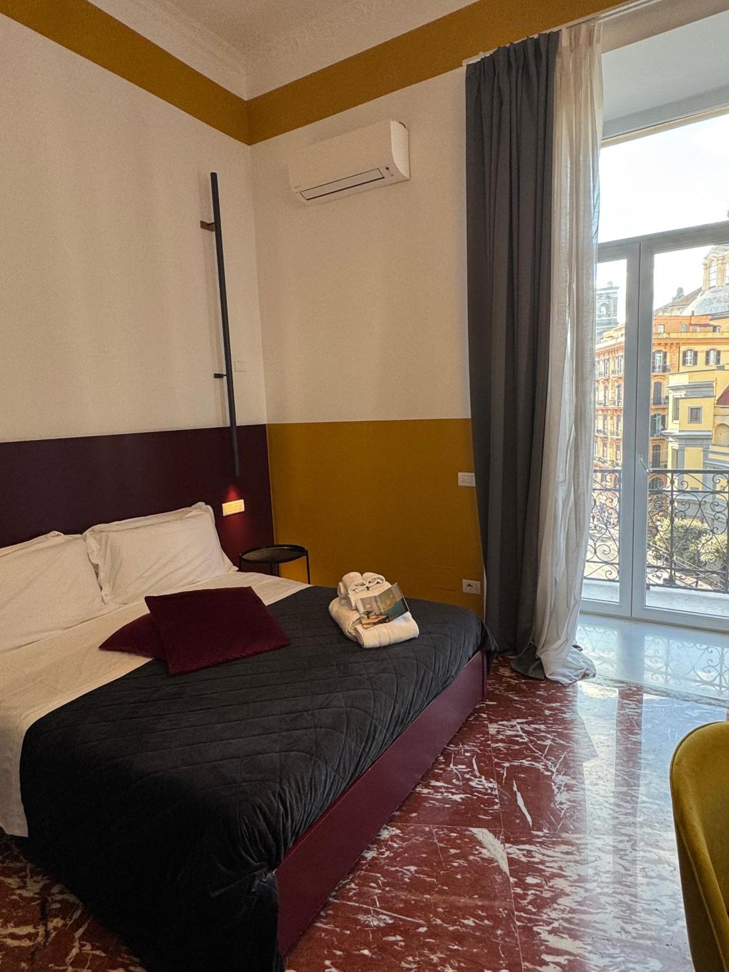 Rettifilo 311 Hotel Naples Exterior photo